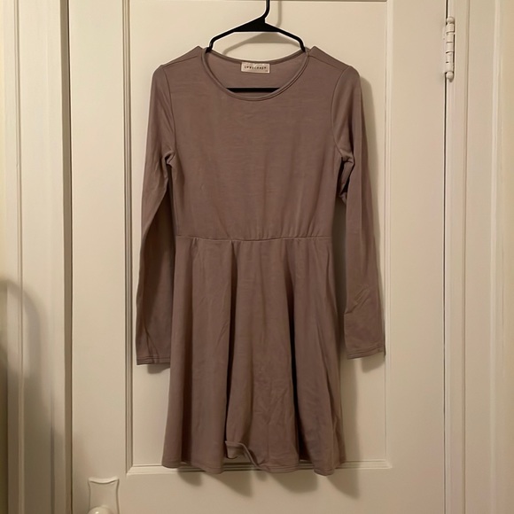 Tan Dress - Picture 1 of 1